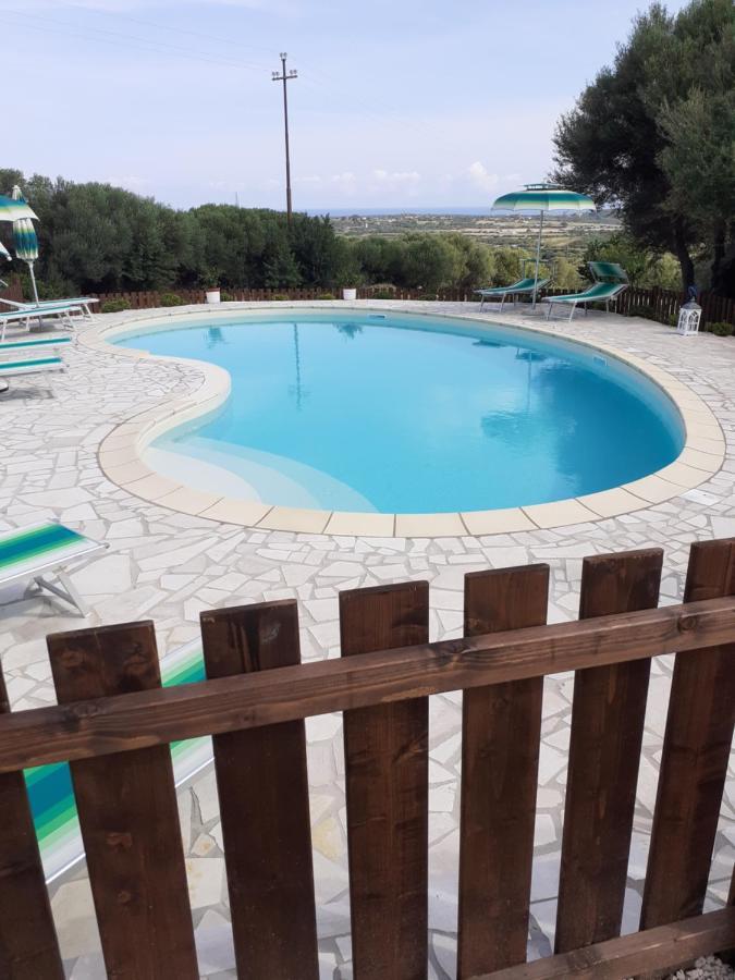 Gli Olivastri: Mediterranean Oasis with Pool and Sea View Aglientu Exterior photo